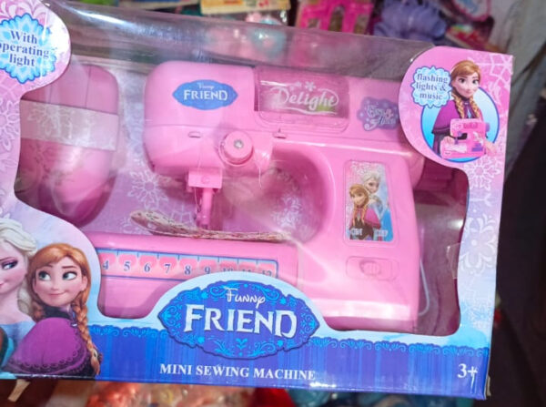 realistic sewing machine toy for kids - Image 4