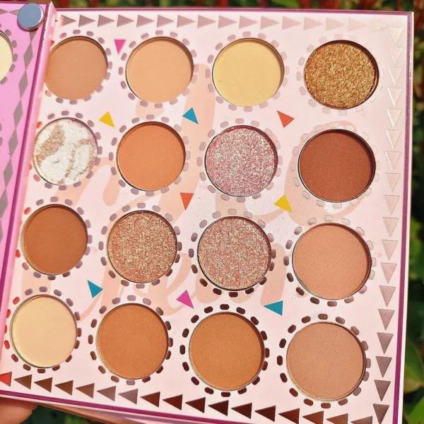 fashion makeup palette eyeshadow blush highlighter makeup palette - Image 2