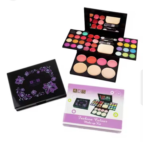 make up kits all in one box set cosmetic eye shadow palette matte gift makeup kit full blush makeup set