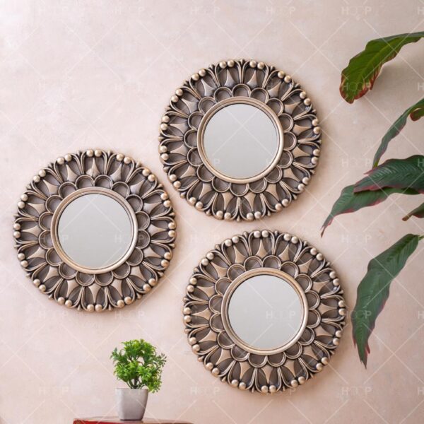 round golden mirrors / wall mirror, suitable for every wall color home decoration - Image 3