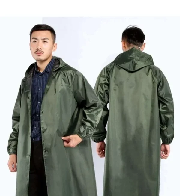1 pc stylish beautiful rain coat heavy parachute rain coat waterproof raincoat hooded coat (random color)