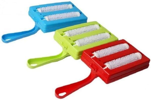 handheld carpet table crumb sweeper plastic dual brush cleaner collector roller (random color) - Image 5