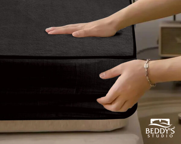 100% waterproof mattress protector cover is made of polish fabric,  (random color) - Image 17