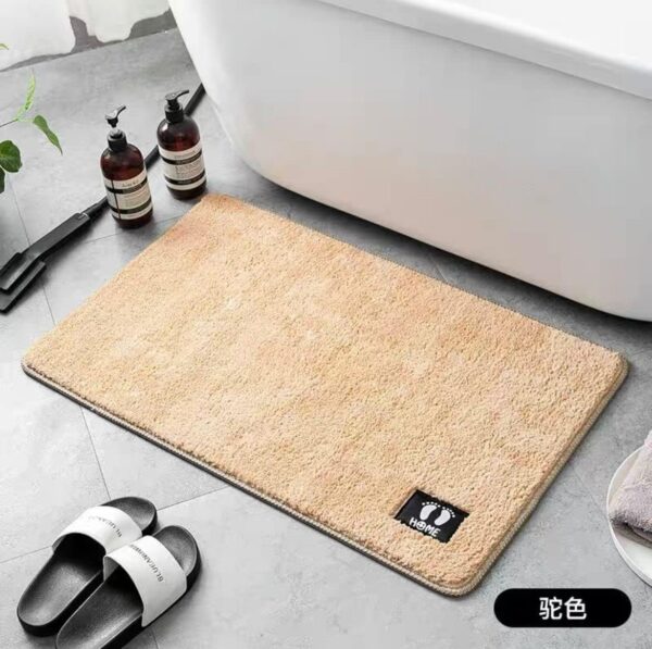 soft super absorbent bathroom/ door mat non-slip 40x60cm (random color) - Image 4