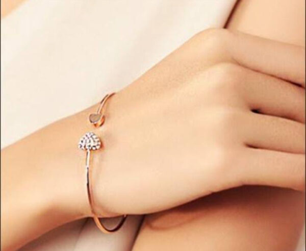 double hand love bracelet color rose gold - Image 4