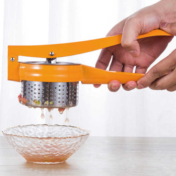 potato ricer & fruit press machine - Image 4
