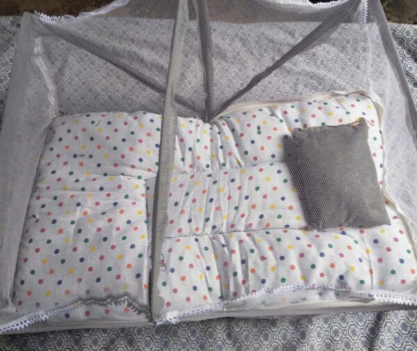 fancy baby sleeping bed  foldable baby  bed crib mosquito mat for baby  bed with pillow small size  (blue color )) - Image 9