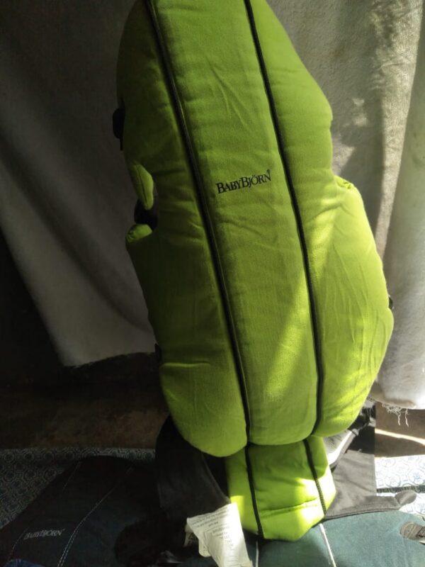 baby bjorn baby carrier (random color) - Image 19