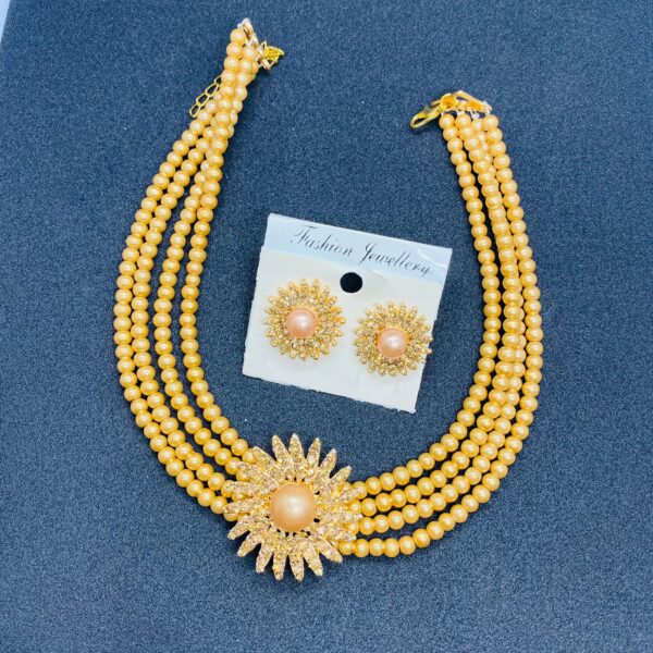 fancy  traditional jewelry set for women - Image 16