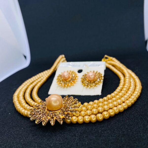 fancy  traditional jewelry set for women - Image 17