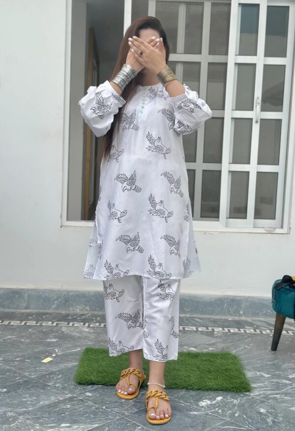 2 pcs   sparrow print stitched suit linen casual wear for women - Image 6