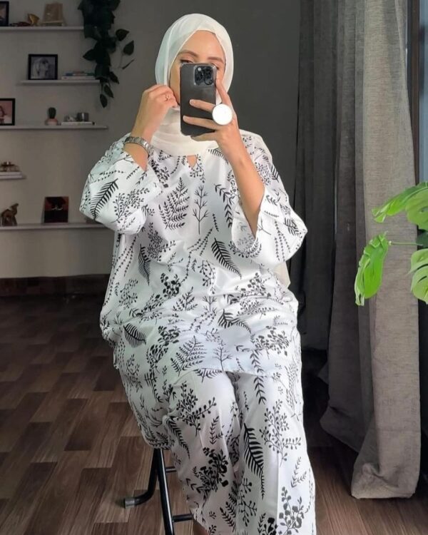 2 pcs women’s stitched petal print  linen  casual wear for women - Image 4