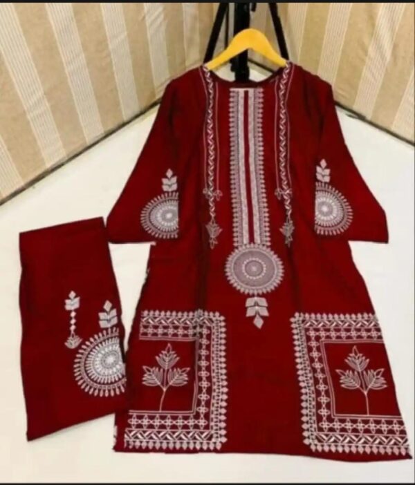 2 pcs women’s stitched saphire print  linen  casual wear for women - Image 2