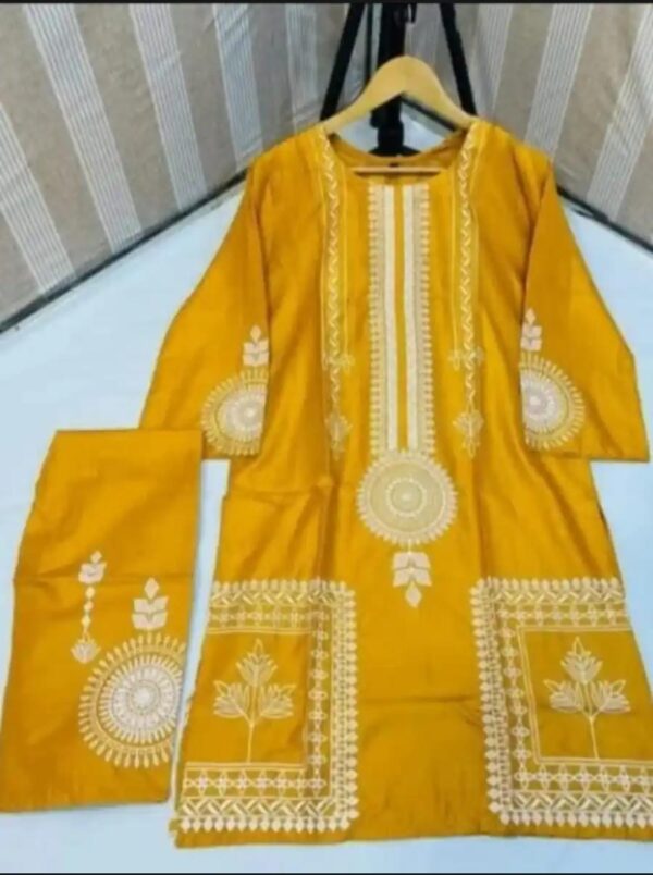 2 pcs women’s stitched saphire print  linen  casual wear for women - Image 7