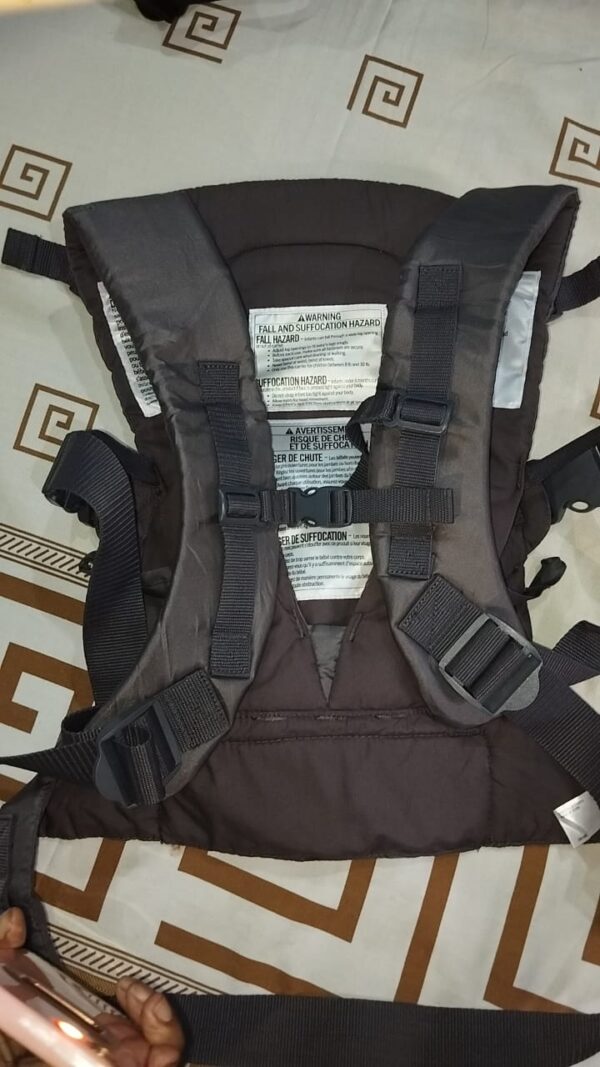 infantino the flip 4-in-1 baby carrier's unique - Image 5