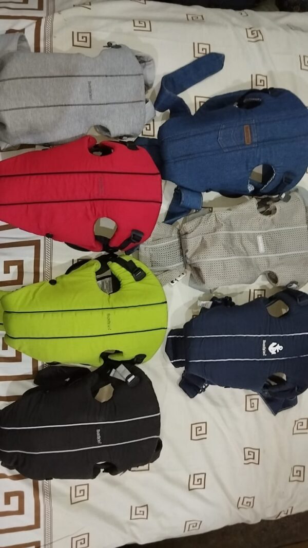 baby bjorn baby carrier (random color) - Image 11