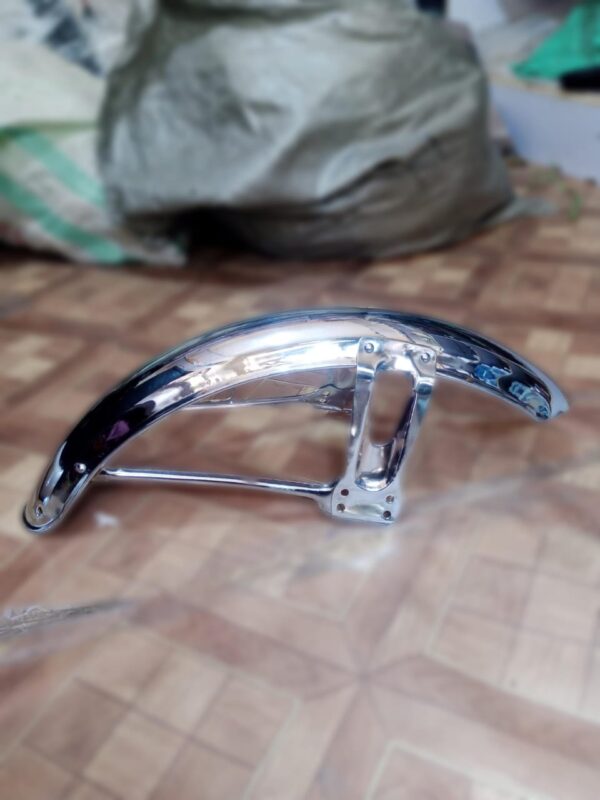 front cut mudguard for 70cc and 125cc cafe racer bikes | chrome mudguard metal quality - Image 4