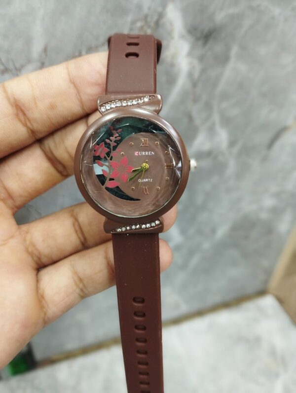 curren rubbar belt ladies watch model moon - without box - Image 3