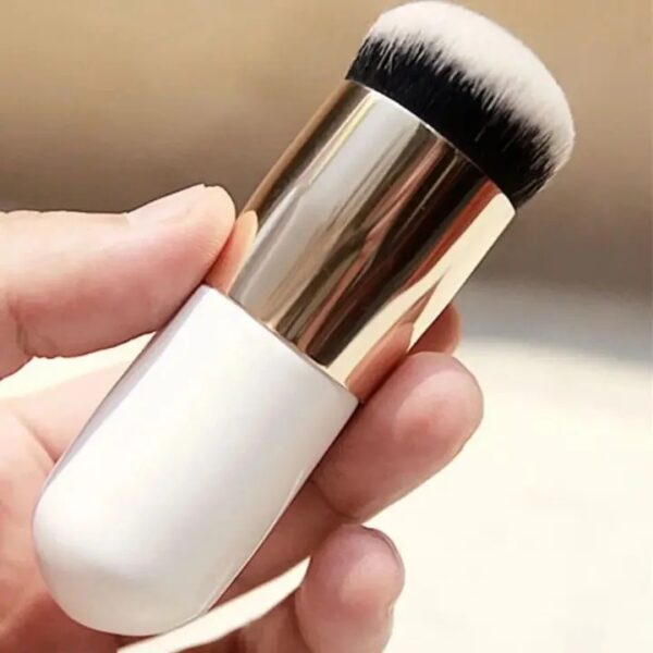 make-up fixer brush, foundation brush, foundation blender, flat cream makeup brush, premium quality makeup brush (random color) - Image 6