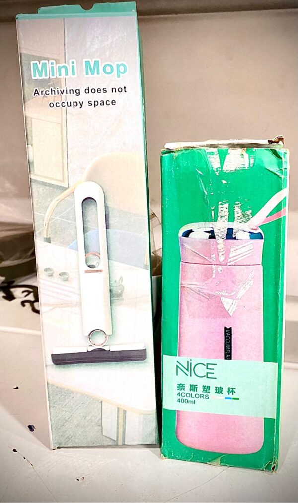deal pack of 2 - mini squeeze cleaner mop & nice water flask bottle (random color) - Image 2