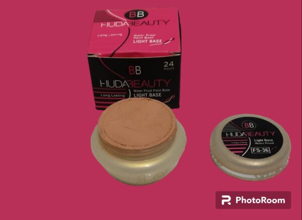 huda beauty  light base water proof & long lasting  (24 hours) - Image 2
