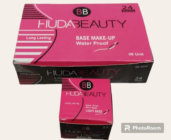 huda beauty  light base water proof & long lasting  (24 hours)