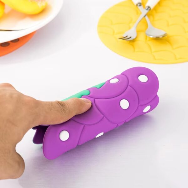 silicone fruit shape placemat plate, table, cup pad non-slip bowl coaster mat waterproof heat insulation (random shape) - Image 6
