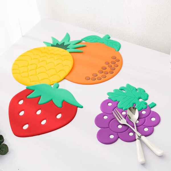 silicone fruit shape placemat plate, table, cup pad non-slip bowl coaster mat waterproof heat insulation (random shape) - Image 3
