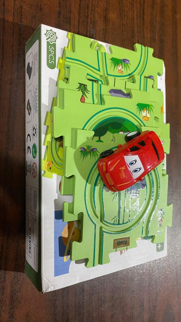 puzzle track car play set / diy building block train rail car toy puzzle race track (random design ) - Image 7