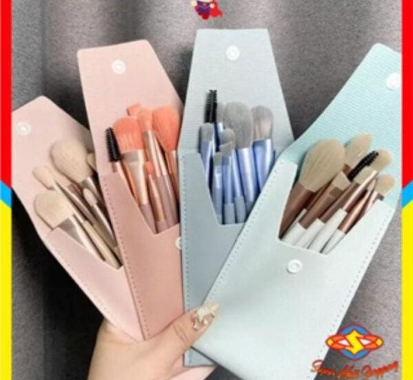 8 pieces cute brushes with leather pouch  (random color) - Image 3