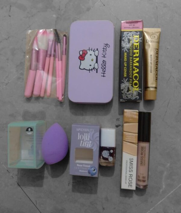student makeup deal - Image 6