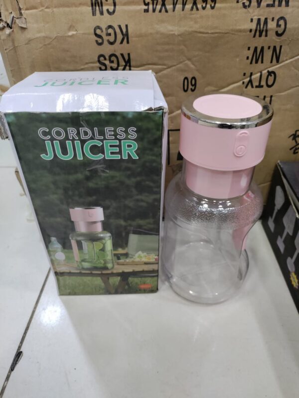 1600ml portable electric rechargeable cordless barrel juicer (random color) - Image 4