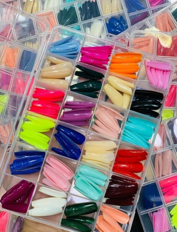 288 pcs colorful and shiny nails box (random color)