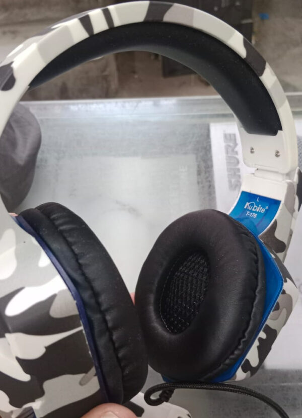 gaming headphone t176 single pin with light - Image 4