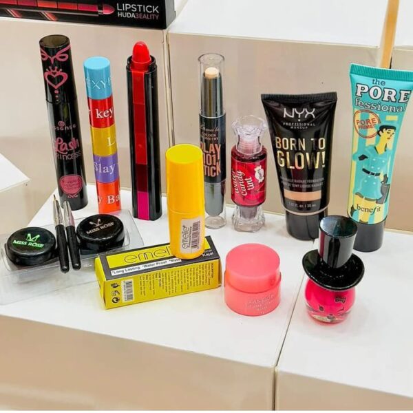 11 in 1 makeup deal  for women - Image 4