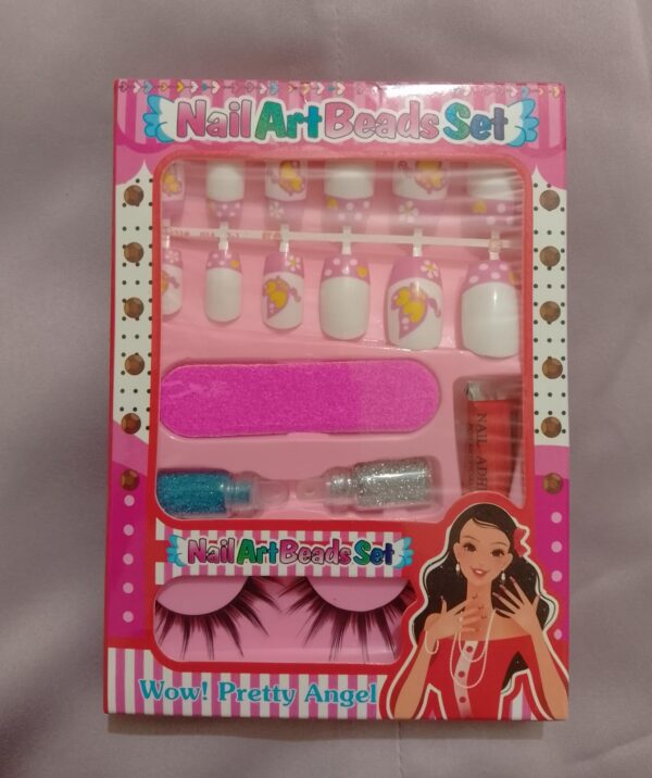 kids eyelashes & nail art set - Image 3