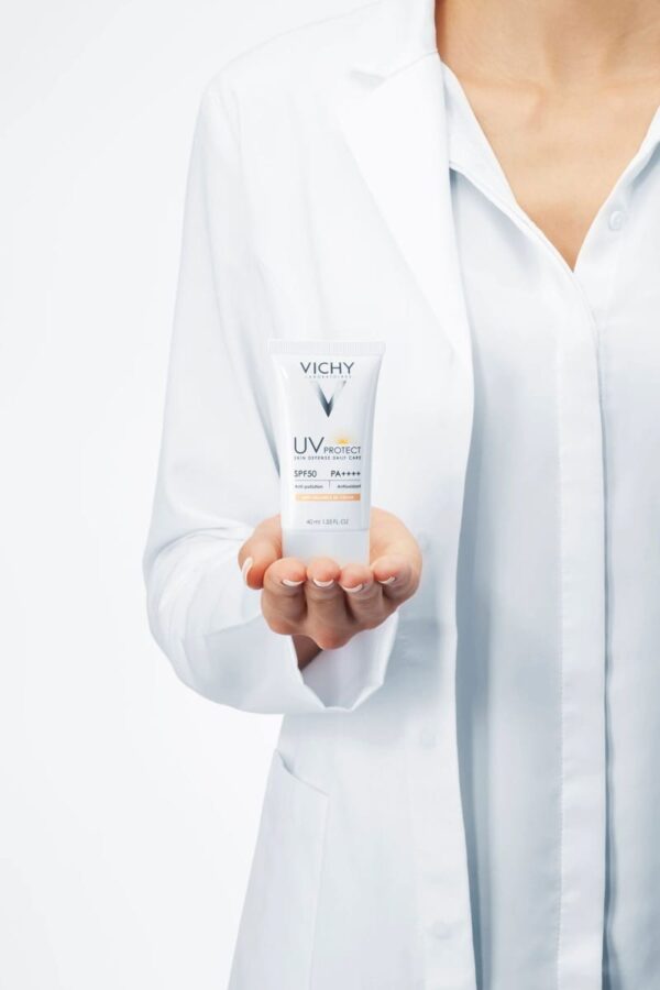 vichy uv protect spf 50 anti-shine sun cream spf 50  (40 ml) - Image 3
