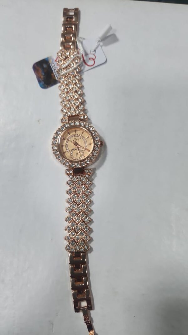 fashion bracelet watch ladies quartz wrist watches (without box) - Image 3