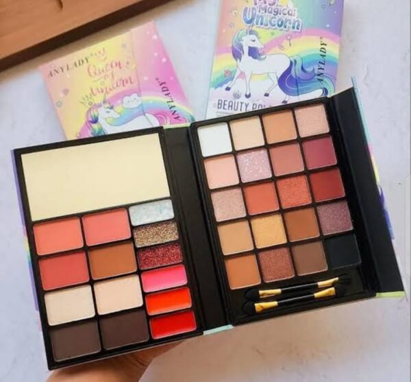 any lady butterfly makeup palette style-2 - Image 3