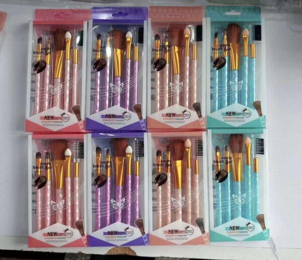 (pack of 5 ) renora soft makeup brush set  (random color) - Image 7