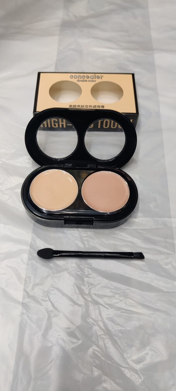 creamy 2 in 1 concealer kit warm beige creamy concealer + pale yellow sheer finish pressed powder - Image 4