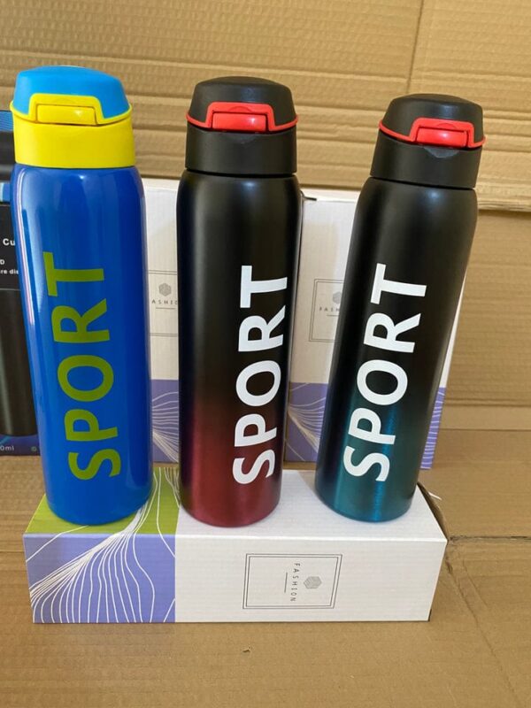 500ml portable sports water bottles thermos with straw (random color) - Image 2