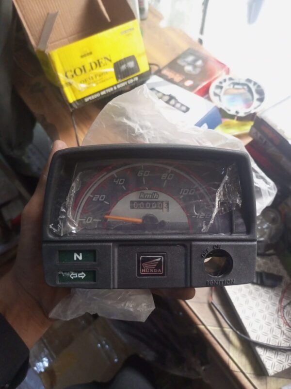 bike parts set (meter,headlight,backlight,indicators,footrest) for all motorcycle cd70 and china cd70 - Image 10