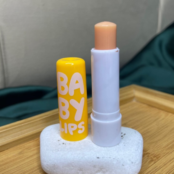 tinted lip balm, baby lips magic chapstick (pack of 3) (random color) - Image 2