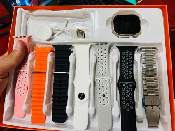 7 in 1 ultra smart watch series 8 wireless charging  with metal strip  (random color) - Image 2