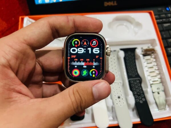 7 in 1 ultra smart watch series 8 wireless charging  with metal strip  (random color) - Image 3