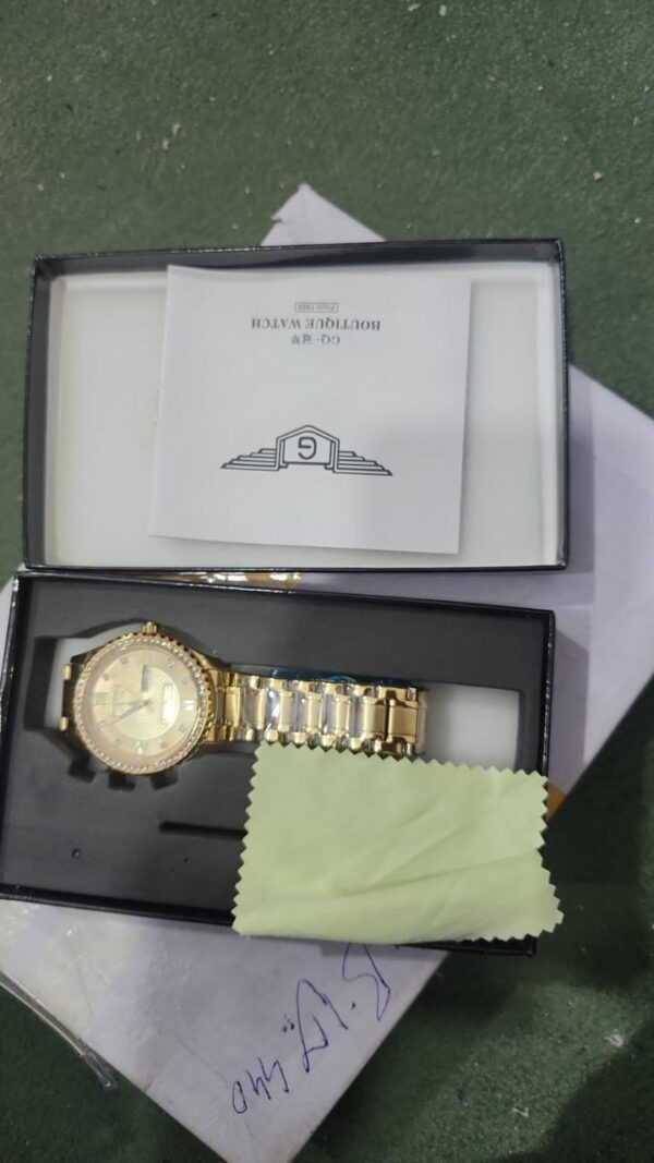 guanqin analog quartz watch - Image 3