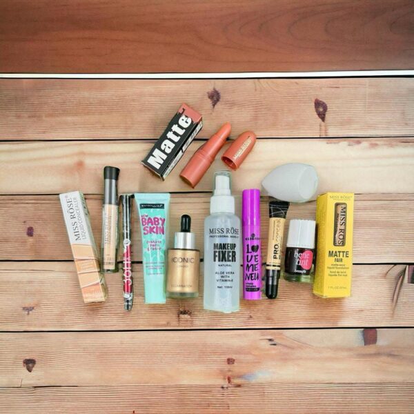 11 items makeup deals, liquid concealer, lip gloss - Image 2