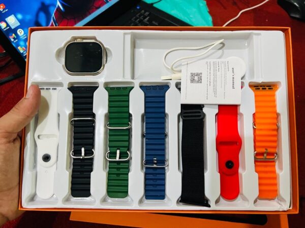 ( rubber strap) 7 in 1 ultra smart watch series 8 wireless charging with rubber strap (random color) - Image 7