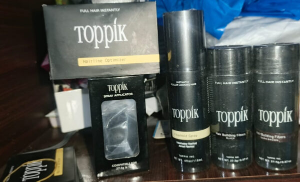 toppik hair building fiber 4-in-1 combo pack. this set includes toppik hair fiber, fiber hold spray, a spray applicator pump, and a hairline optimizer comb - Image 5